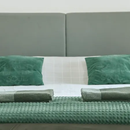 Hedonist-kapije Lounge & Apartment